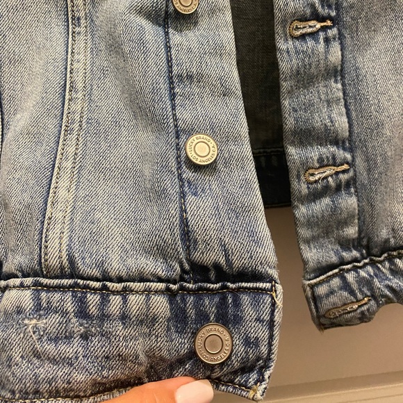 Lucky Brand Boyfriend Trucker Jean Jacket - Picture 4 of 15